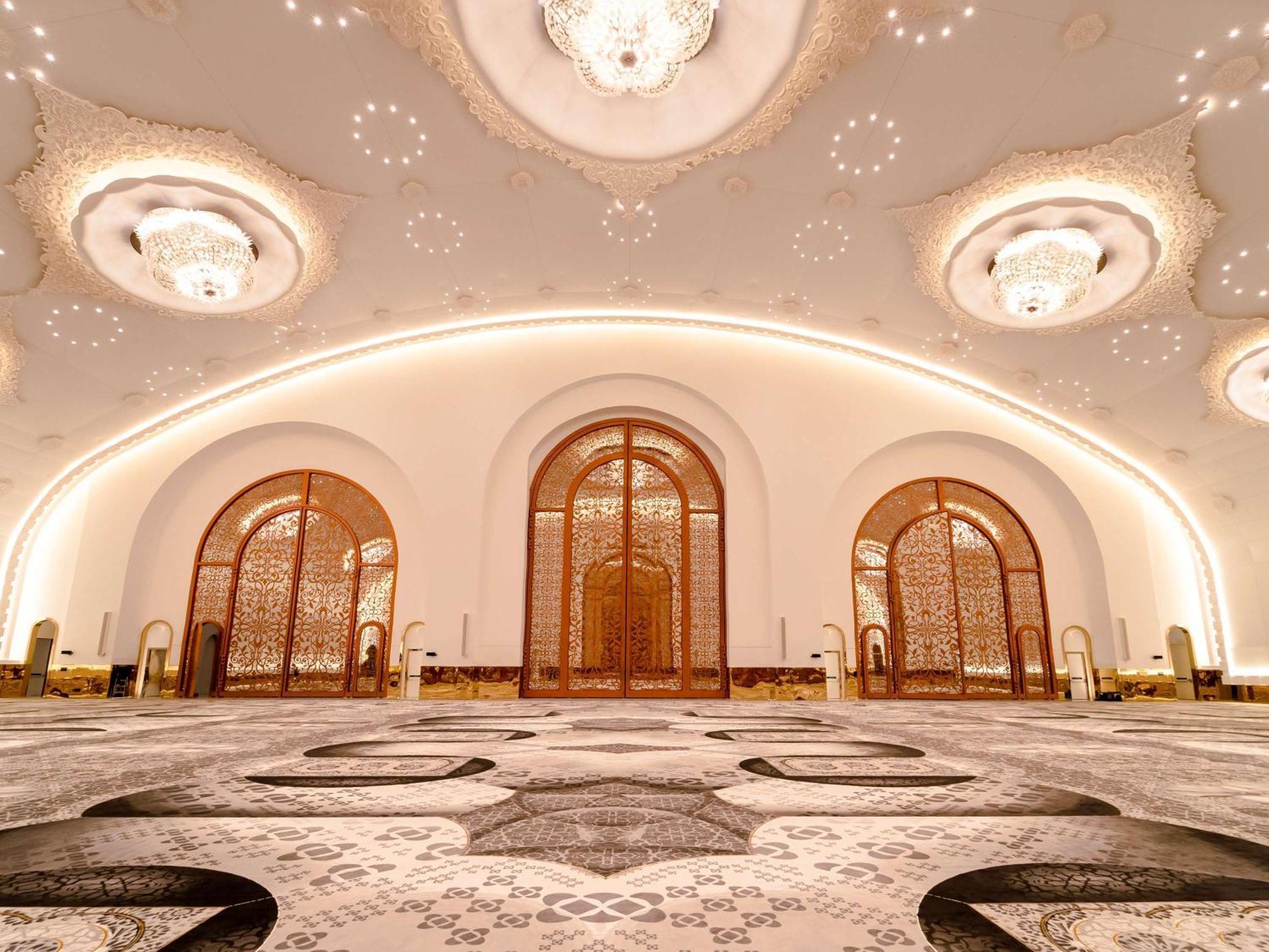 Raffles Doha Hotel Exterior photo